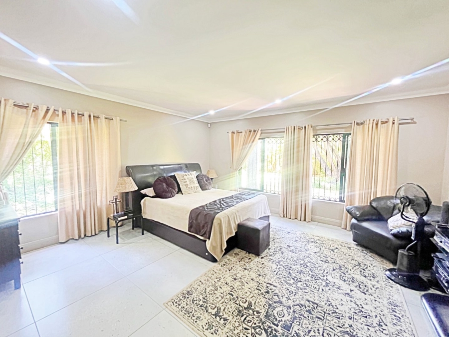 Commercial Property for Sale in Broederstroom North West